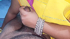 Desi Girl Is Crazy For Hot Sex